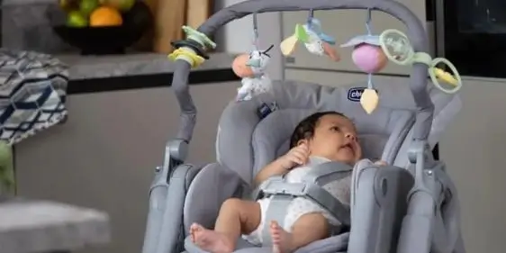 Скидка 15% на стульчик для кормления от Chicco