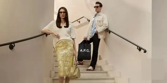 Скидки до 40% на платья в Ансвер