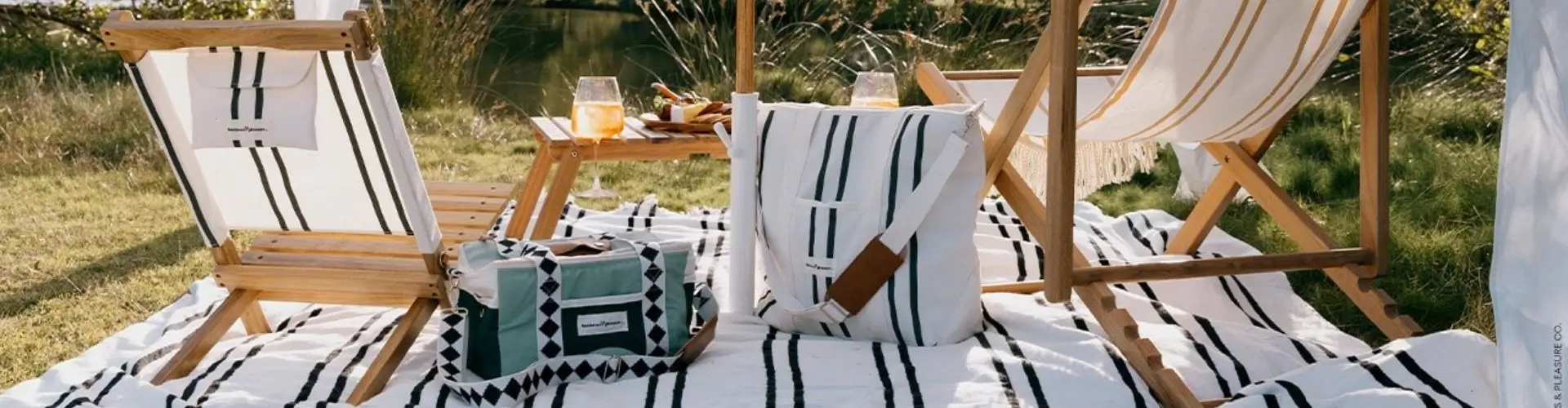 Подборка товаров Outdoor dining в Ансвер