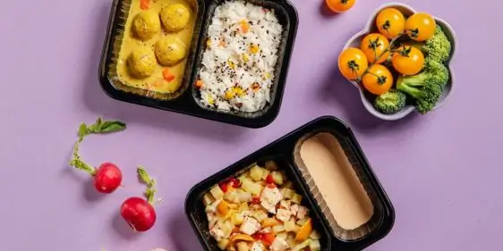 Скидка 15% на месяц питания от Simply Meal