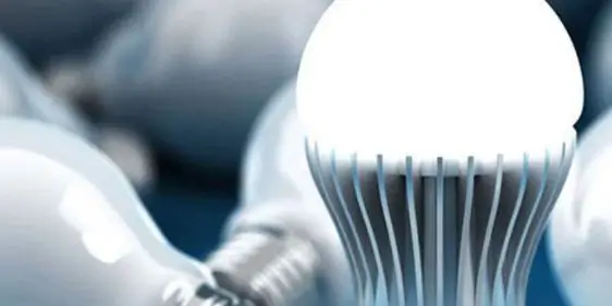 Комплект светодиодных лампочек в подарок в Люстрон