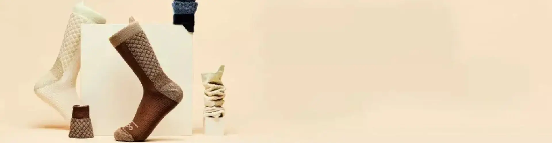 1+1=3 на все сопутствующие товары от Ecco