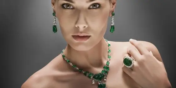 Изумруды в золоте и серебре до 60% от Ювелирочка