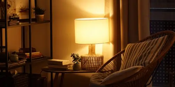 Согревающие скидки этой осени в Люстрон