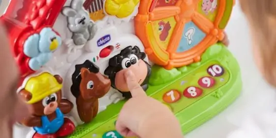 Крутые игрушки со скидкой до 15% от Chicco