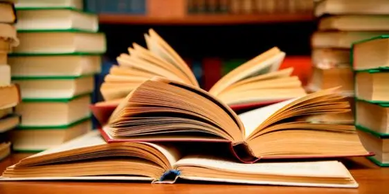 Лучшие книги декабря 2025