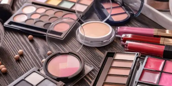 Бонусы и акции Галерея косметики