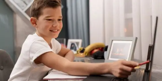 Бонусы и акции Учи Дома